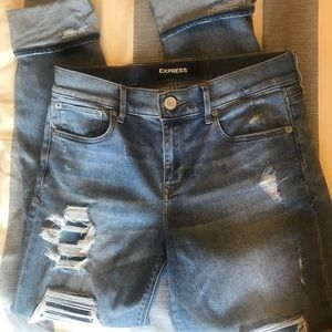 Express Distressed Denim Cropped Jeans